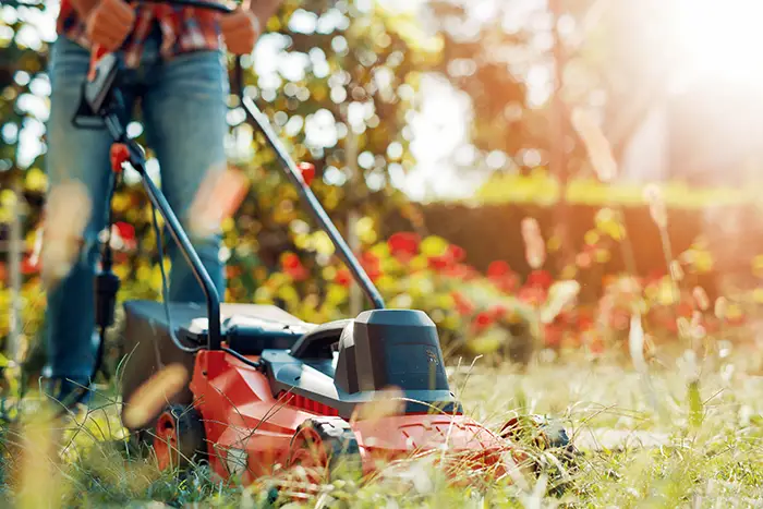 Lawn Mowing in Lee's Summit, MO